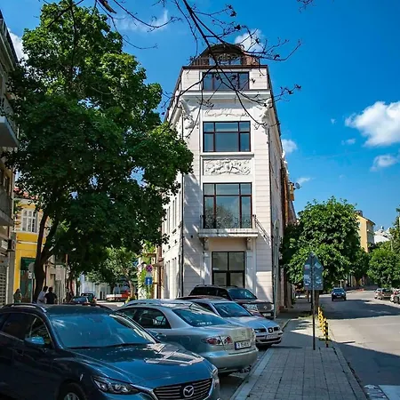 Art Studio/ Atelier партерь Varna